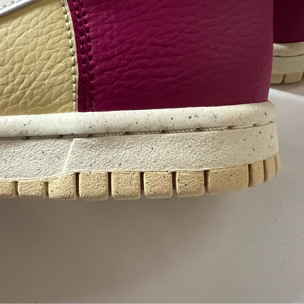 Nike Kids Dunk High NN (GS) High-Top Sneakers - Picture 8 of 10
